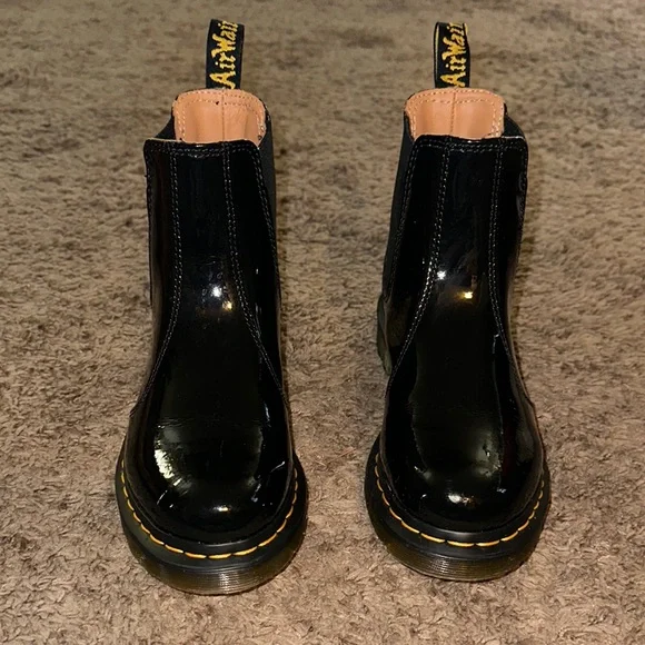 Dr. Martens 2976 patent leather Chelsea boot - Picture 4 of 13